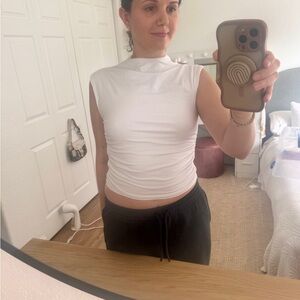 Abercrombie Women's White Sleeveless Mockneck Top- Size Small